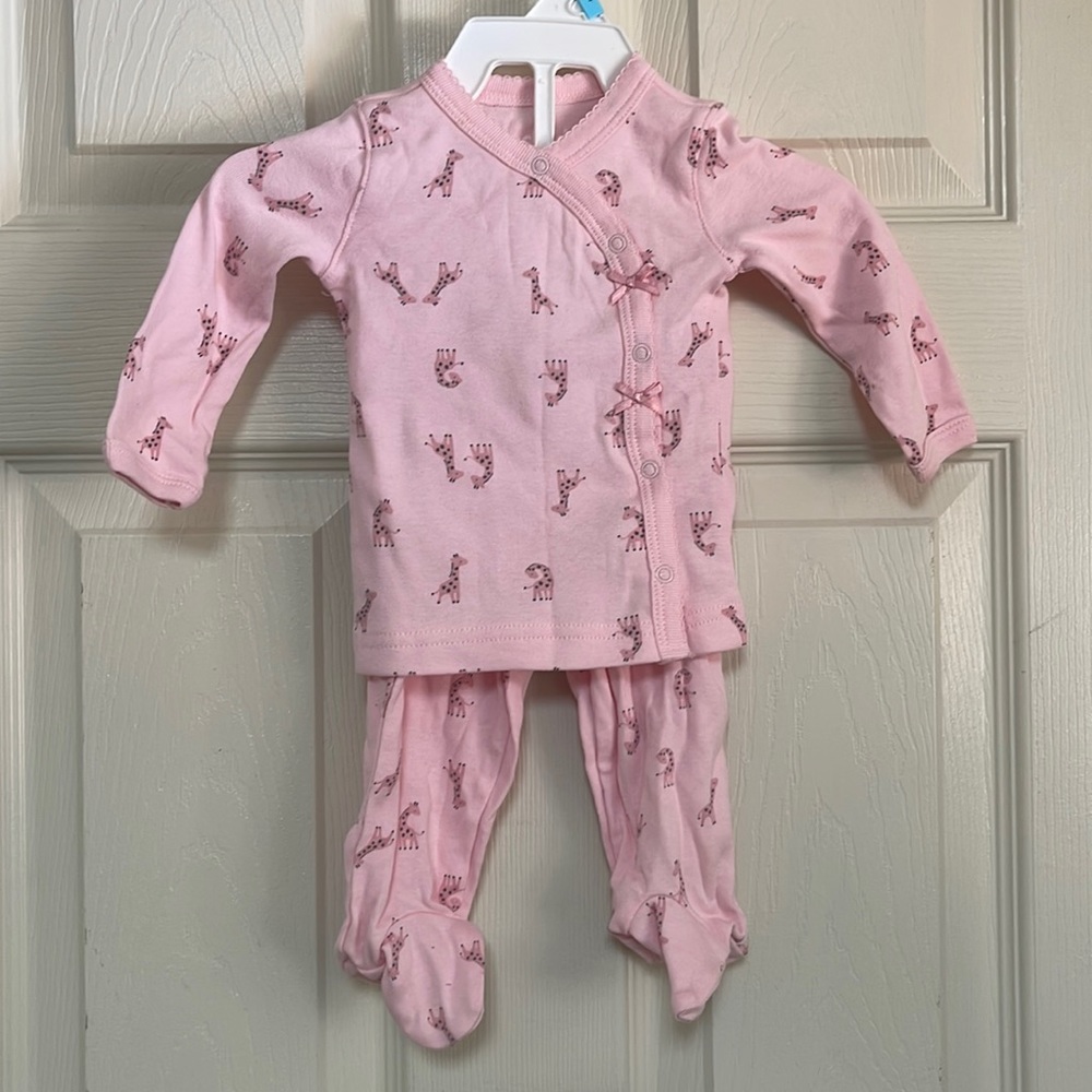 Child of mine 2 piece footed sleeper. New! Size 0 - 3 months.